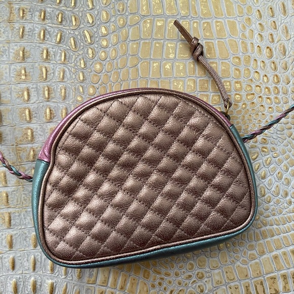 Gucci Laminated Calfskin Mini Traputata Bag - Picture 3 of 15